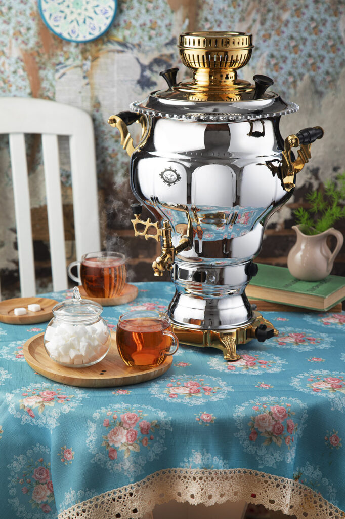 سماور گازی نقشینه نفیس طلایی2